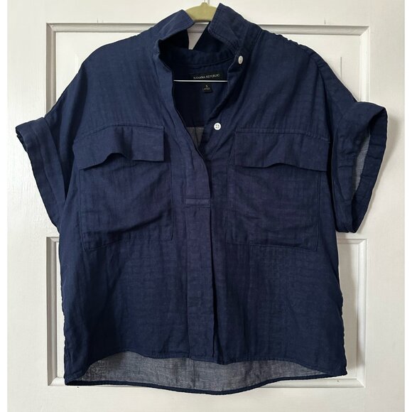 Banana Republic Cotton Essential Roll-Cuff Shirt in Indigo | Size Small - Picture 4 of 6